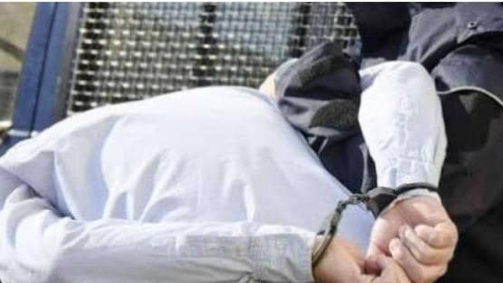 خلط نشاء وكاكاو باعه “بروتين شايك”.. فوقع بقبضة “الجمارك”!