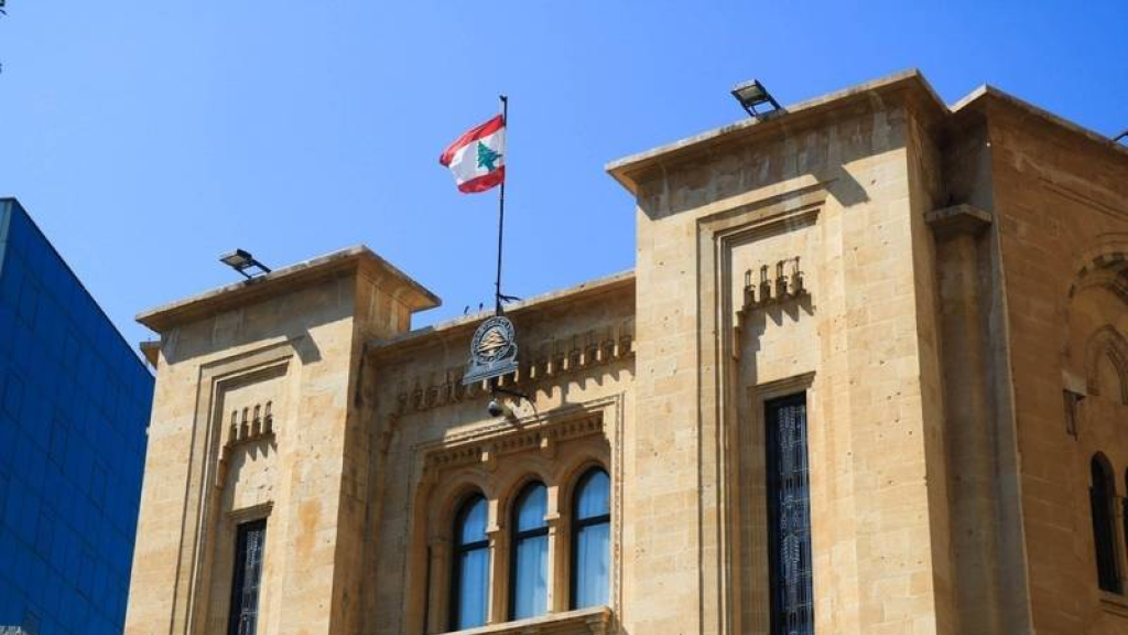 قانون جديد بين العلن والسر… خبير يوضح المخاطر والفرص!