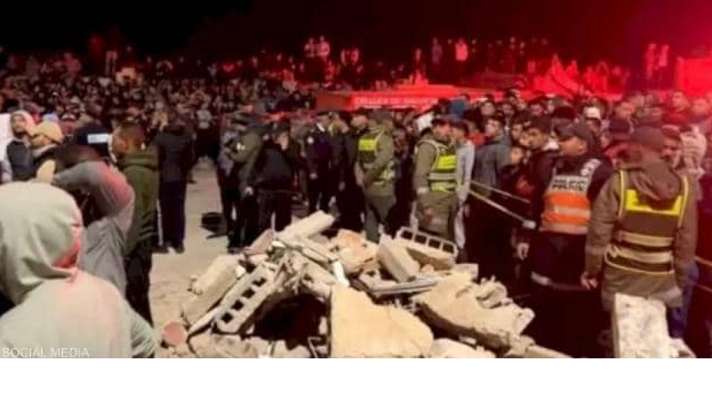 19 قتيلا في انهيار مبنيين في فاس في المغرب (فيديو)