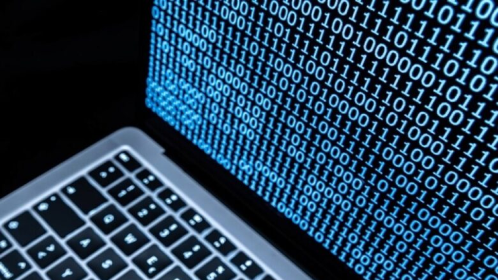 تحذير لمستخدمي Gmail وOutlook.. أنتم معرضون للخطر!