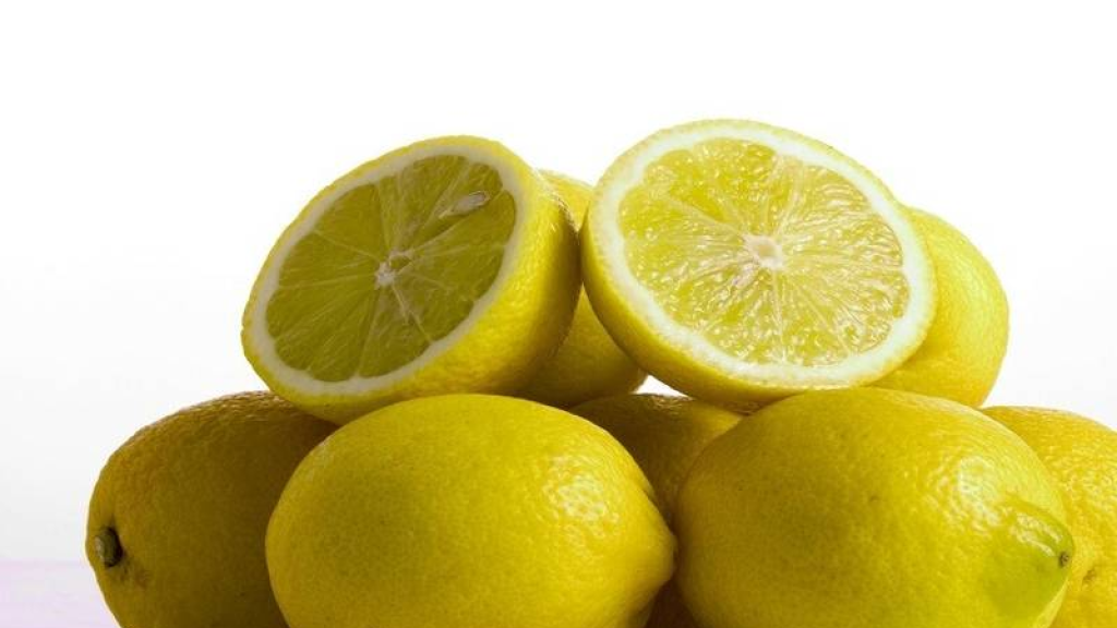 فوائد الليمون في النظام الغذائي