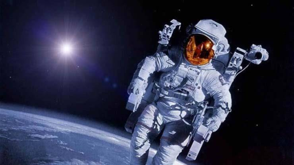 رحلة سياحية إلى الفضاء تضم لأول مرة امرأة مصابة بشلل نصفي