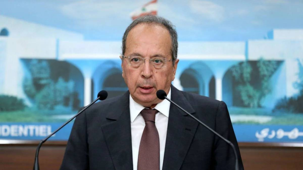 السيّد يحذّر من مؤامرة خطيرة تستهدف الجيش اللبناني: 