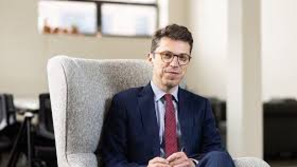  مقتل مدير مركز الاندماج النووي في ميت بطلق ناري داخل منزله والسلطات لا تملك مشتبها به.