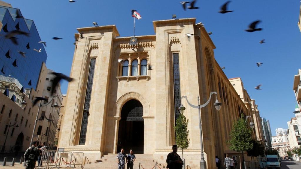 لجنة التربية تحسم ملف الأقساط المدرسية وتُقرّ القانون معدّلًا