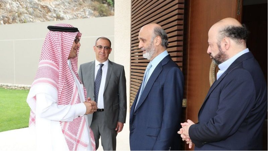 جعجع يتوسّط لدى السعودية لمنع النواب من المشاركة: انعقاد جلسة اليوم يفتح النقاش على مصير الانتخابات
