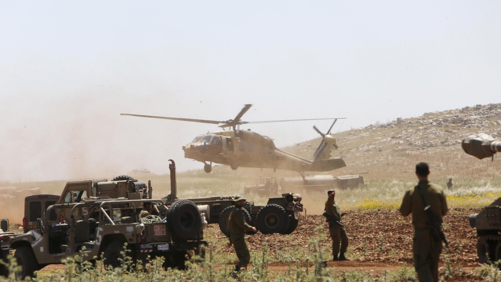 تحرك آليات في مركبا