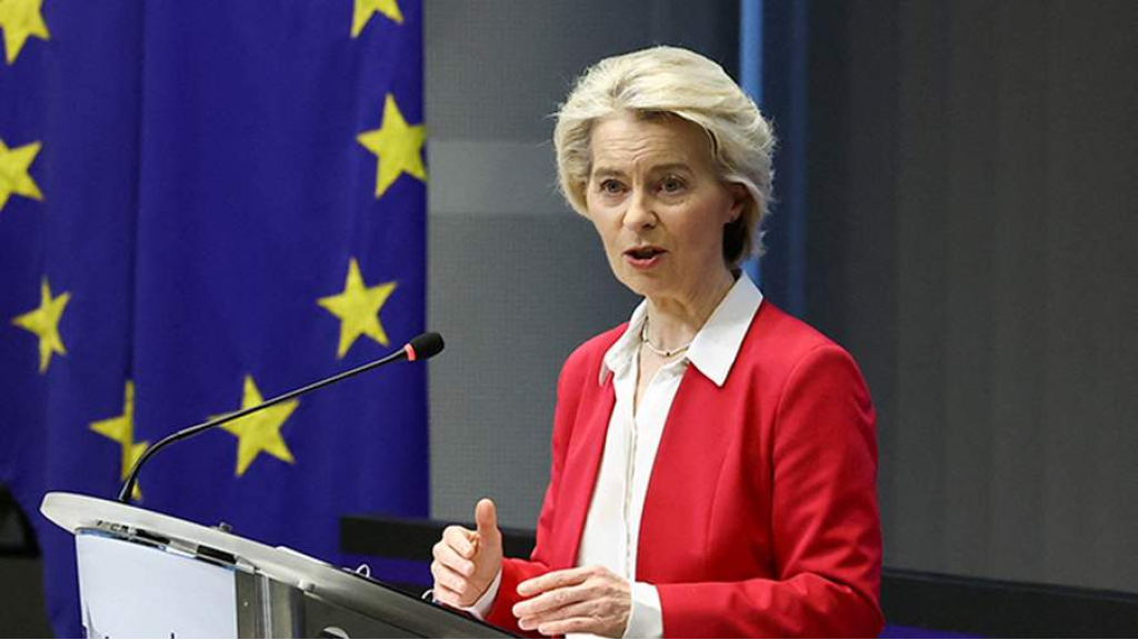 فون دير لاين: لن يغادر أحد قمة الاتحاد الأوروبي حتى يتم حل قضية تمويل أوكرانيا