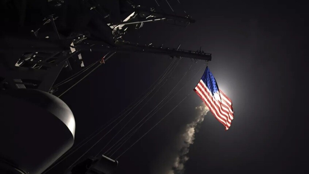 هدية أمريكية مذهلة لعدو لدود!