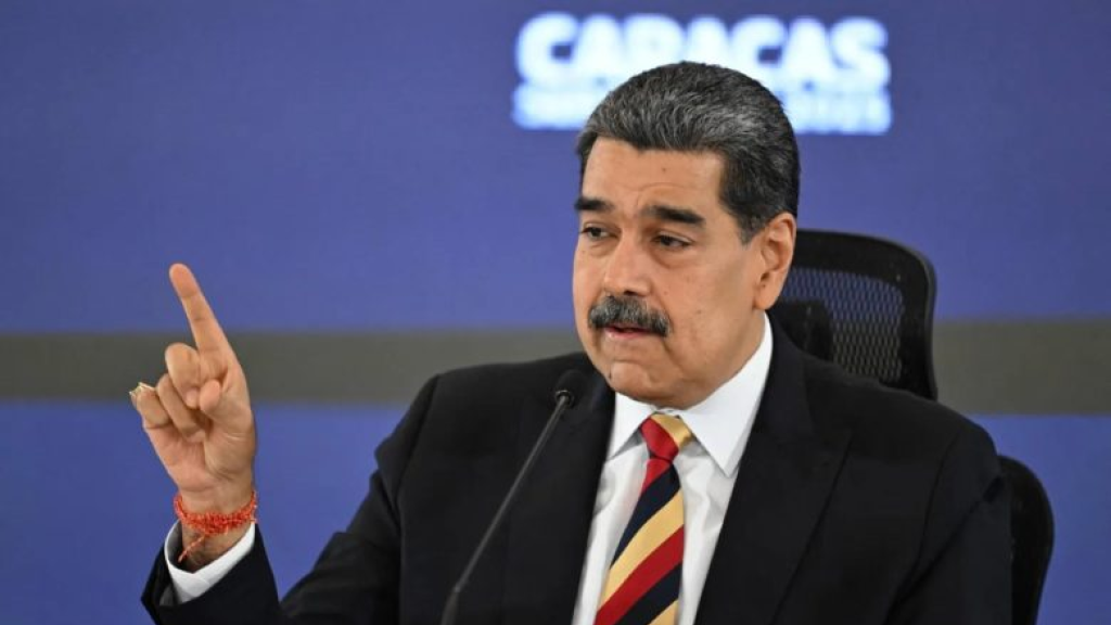 مادورو: حقوقنا غير قابلة للتنازل.. وأدعو إلى تصنيف القرصنة جريمة خطيرة