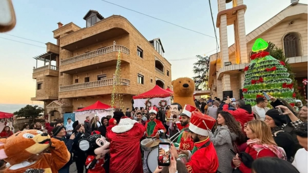 قرية مكسة الميلادية تفتح أبوابها برعاية مؤسسة ميشال ضاهر