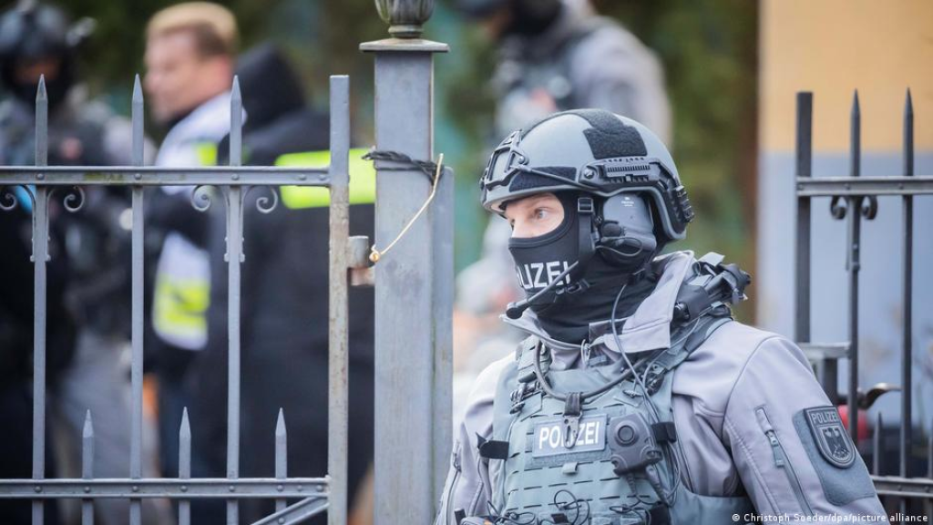 مكافأة ضخمة .. من حاول اغتيال زعيم العشيرة الكردية في برلين؟