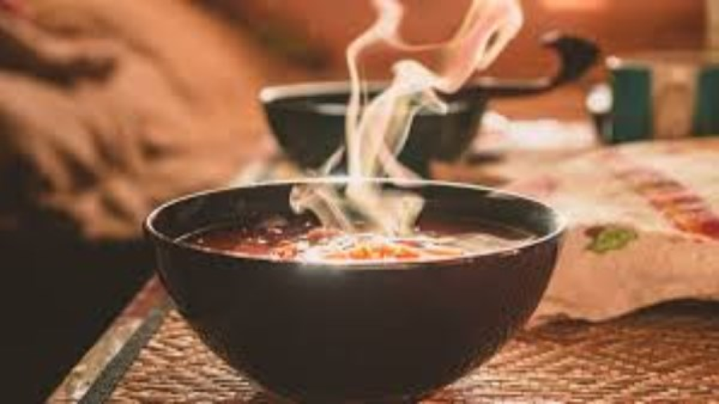 عادة بتعملها ست البيت يوميًا.. بتحرق صحتها وصحة أسرتها ببطء وتحذير طبي عاجل