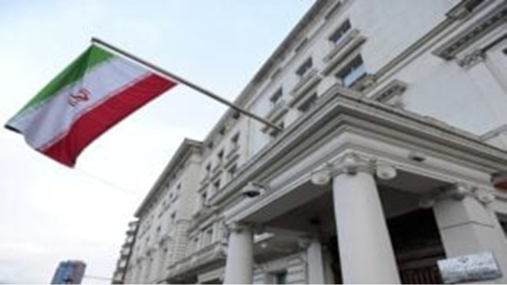 إيران تنسحب من مشروع “مترو” في فنزويلا