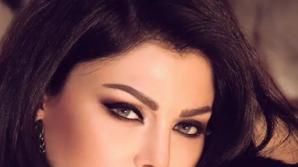 هيفاء وهبي تتصدى لفيديوهات مفبركة بـ”الذكاء الاصطناعي”