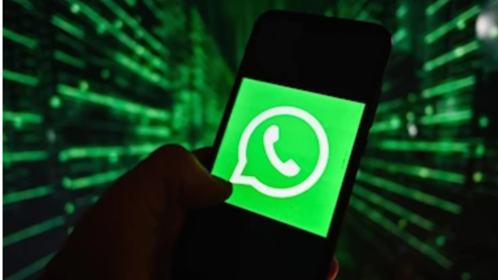 كيف يُخترق «واتساب» من دون هجوم سيبراني؟