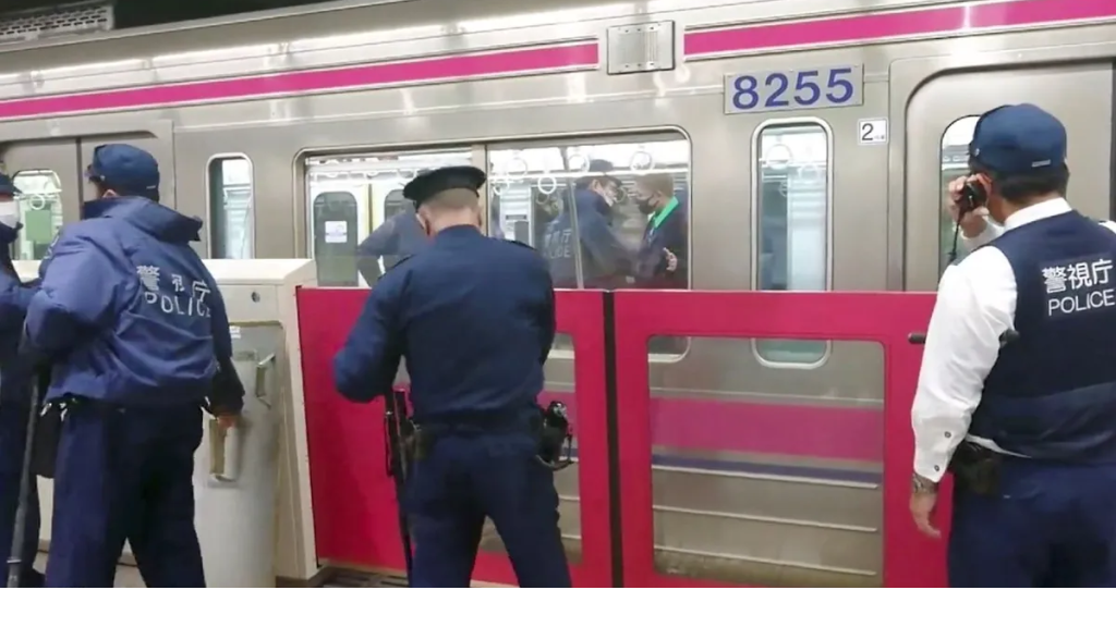 إصابة 14 بهجوم مزدوج في مصنع بوسط اليابان