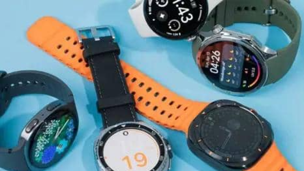 4 تطبيقات أساسية يجب تثبيتها فورًا على ساعات أندرويد الذكية 