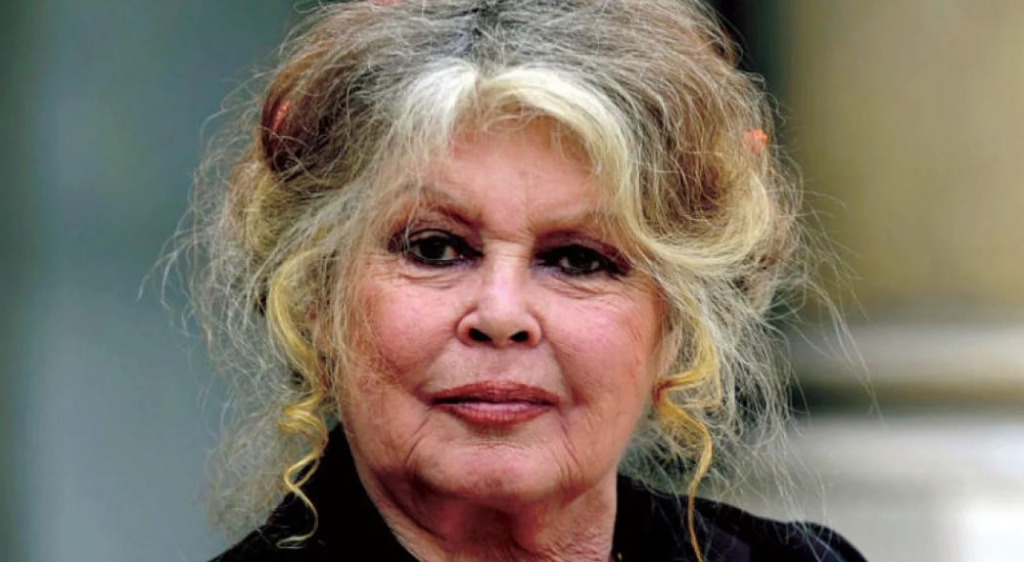 وفاة أيقونة السينما الفرنسية بريجيت باردو