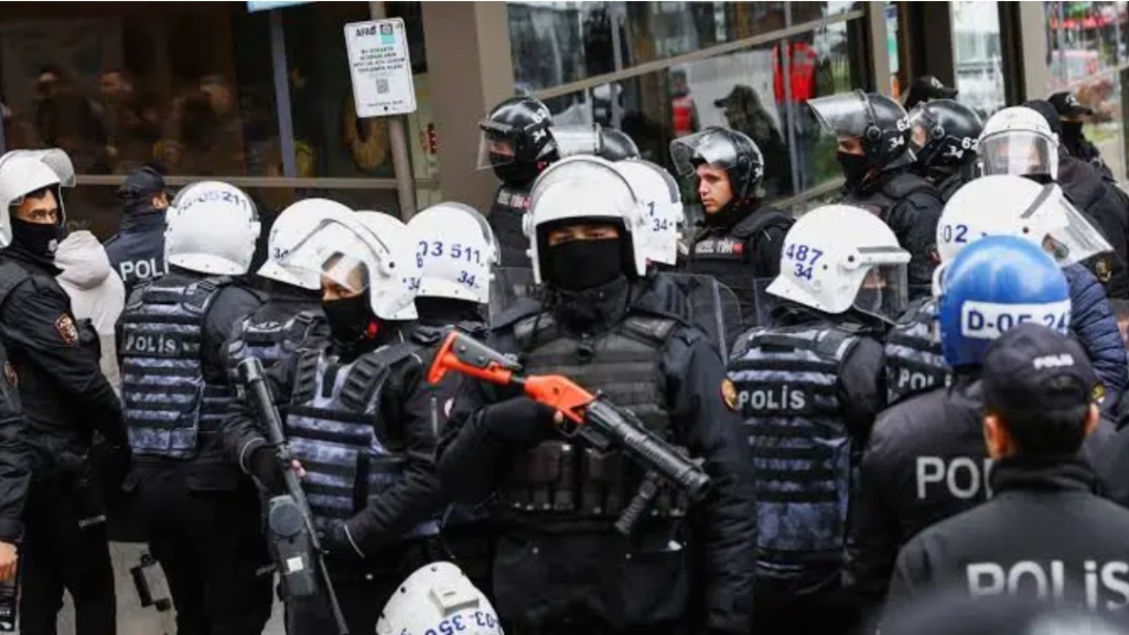 الشرطة التركية تعتقل إرهابيين