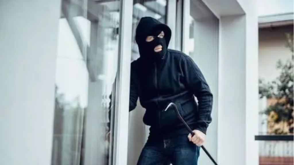 سرقة 5 منازل في العاقورة… والأهالي يناشدون!