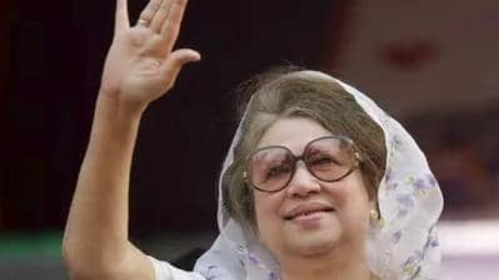 وفاة أول رئيسة وزراء في بنجلاديش.. من هي خالدة ضياء؟