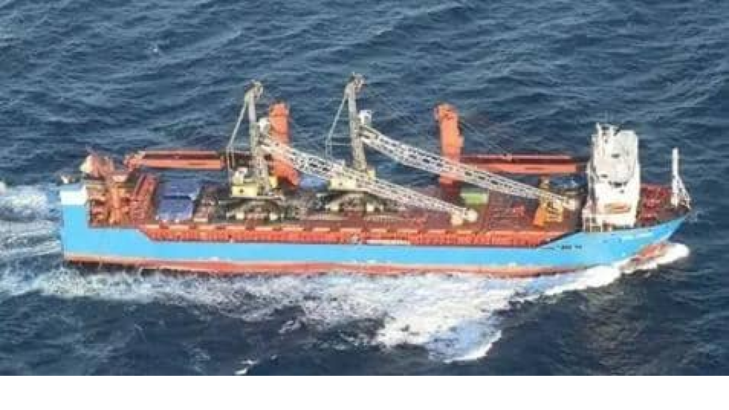 انفجارات وغموض وشحنة حساسة.. أسرار جديدة عن السفينة الروسية الغارقة 