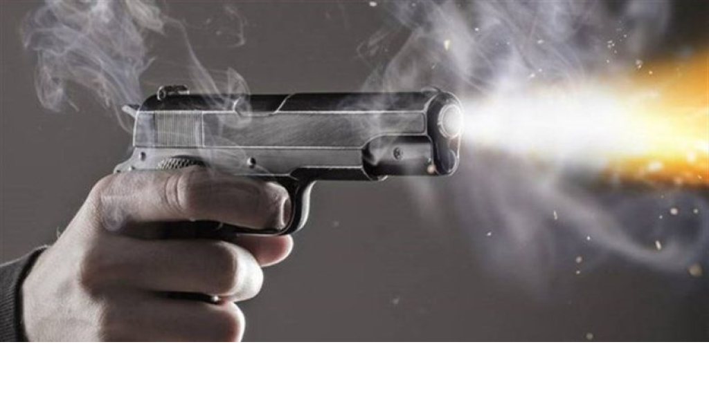 جريح بإطلاق نار في الميناء