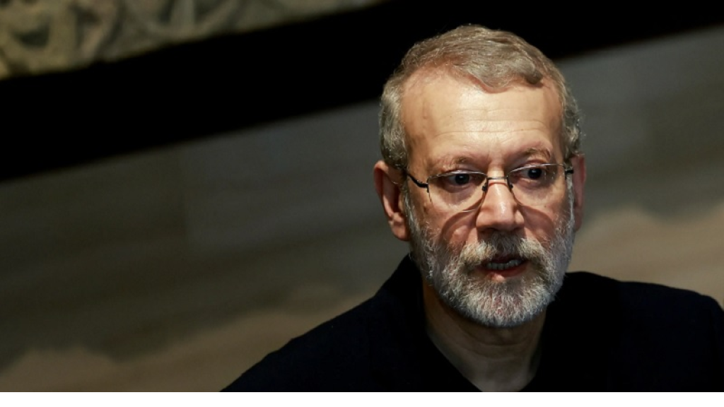 لاريجاني يحذز ترامب: تدخلكم يهدد إستقرار المنطقة 