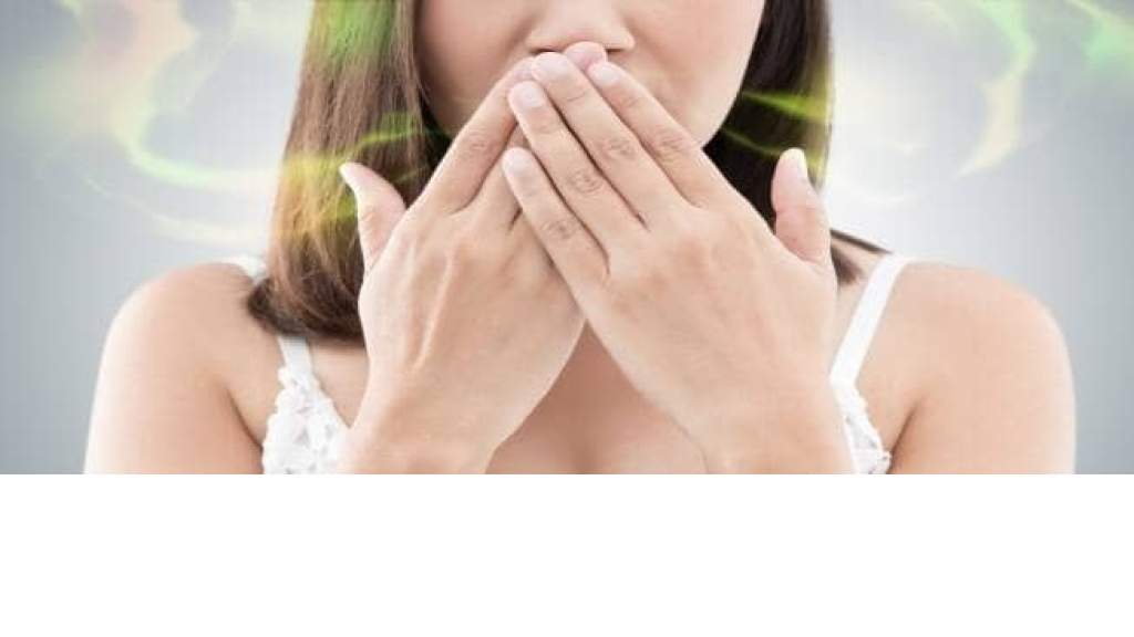 الطعم الكريه في الفم: عارض شائع قد يكون إنذاراً صحياً خطيراً