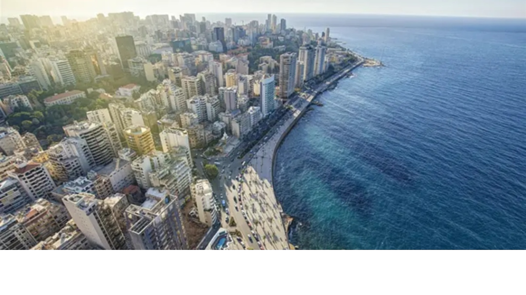 جسمٌ غامضٌ في سماء بيروت