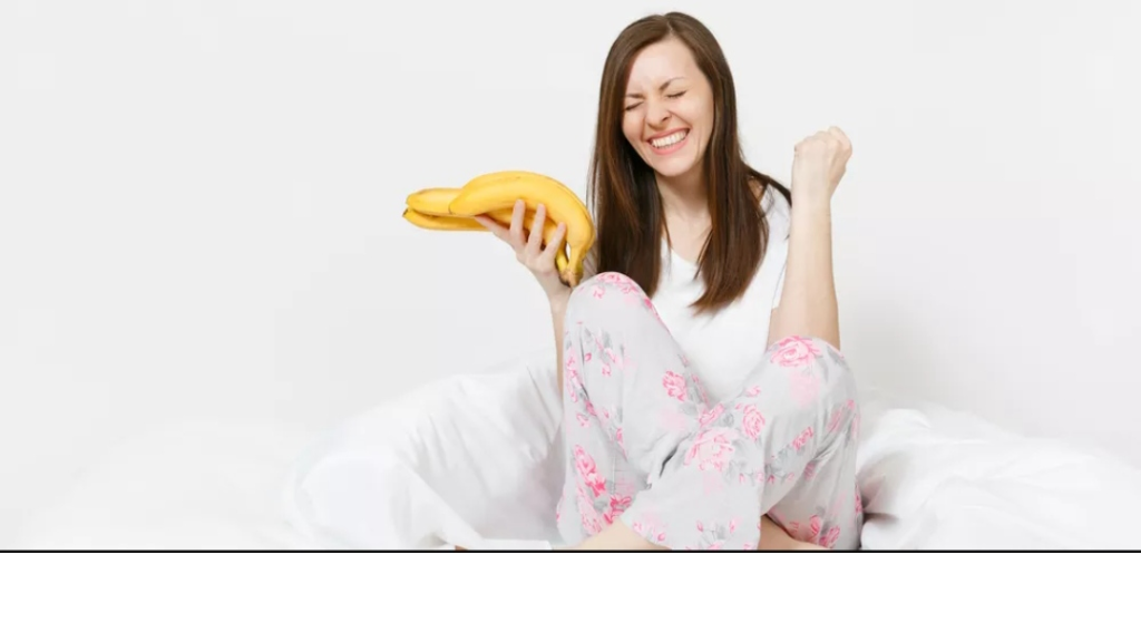 فوائد تناول الموز قبل النوم