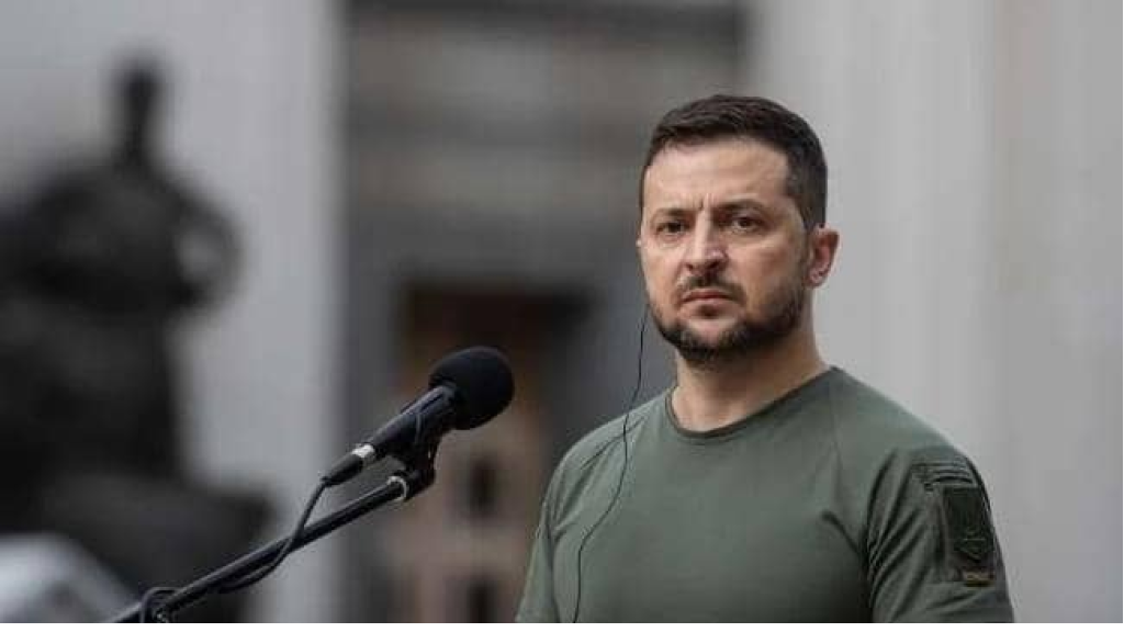 زيلينسكي يكشف سيناريوهين لمستقبل النزاع مع روسيا