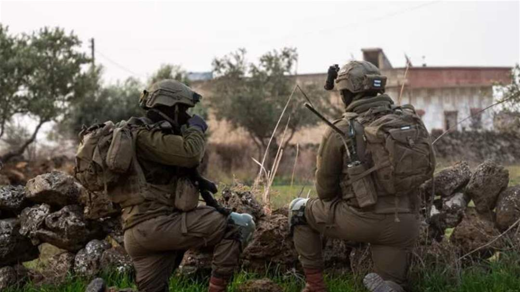 بالصورة - توغل إسرائيلي وتفجير مبنى قرب الخيام