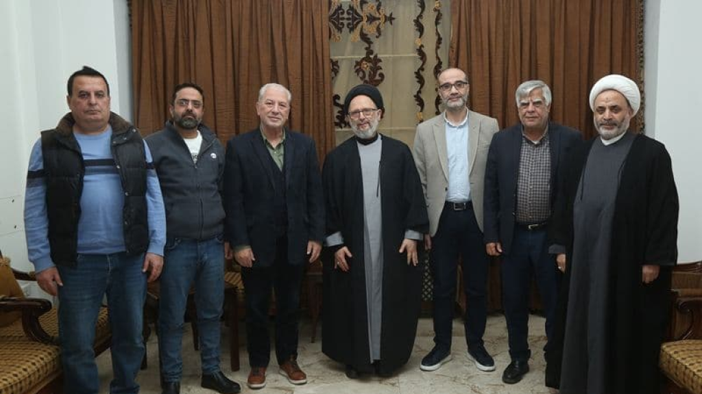 العلامة فضل الله امام وفد بلدية حارة حريك: لضرورة الالتزام بالقوانين والاهتمام بالشأن العام