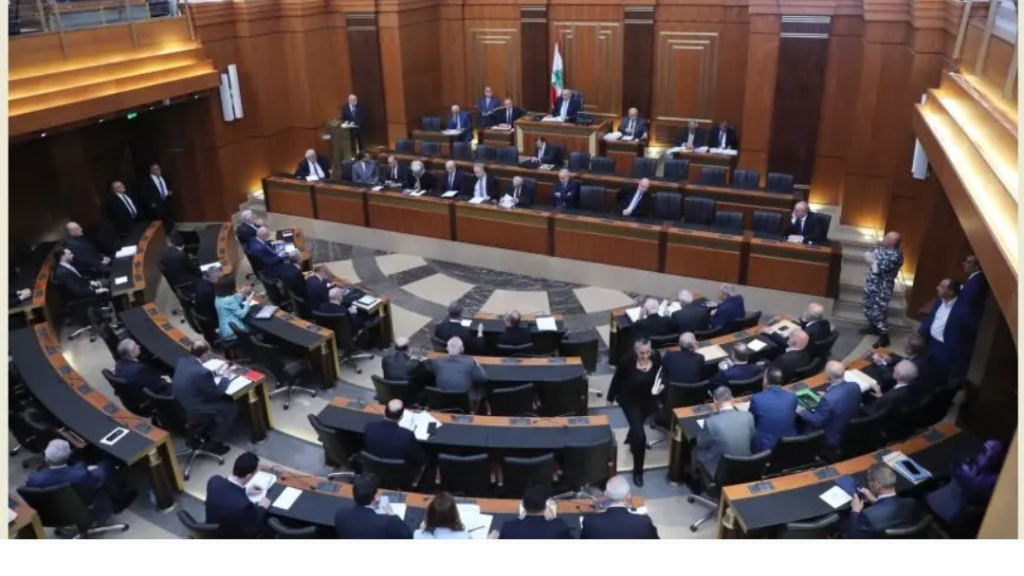 سجال سياسي في البرلمان حول تصريحات وزير الخارجية