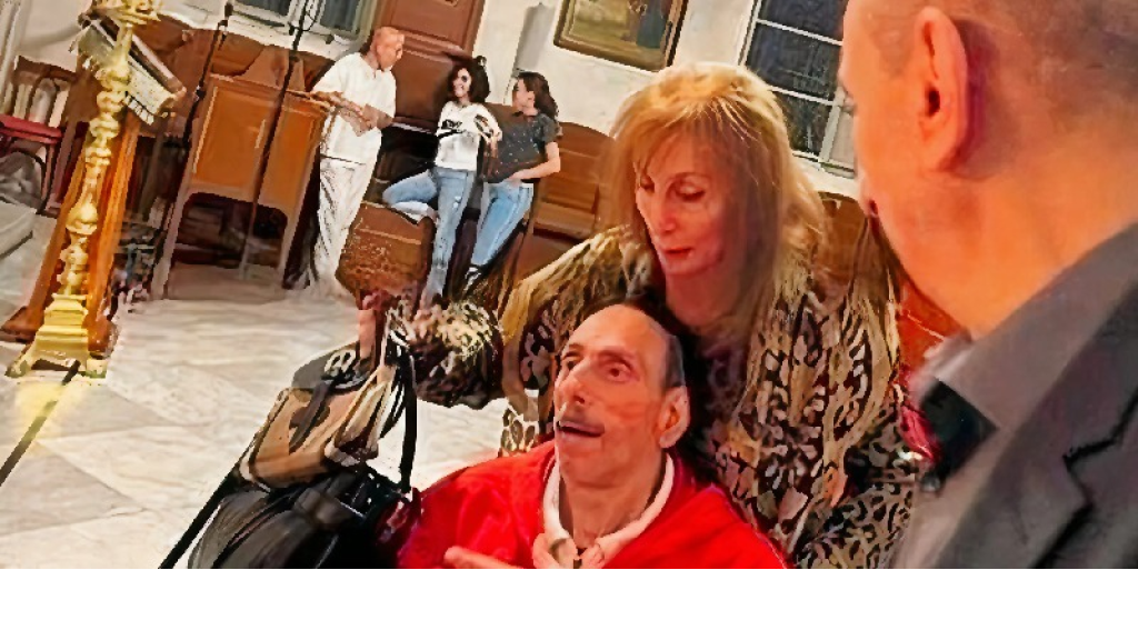 وفاة إبن فيروز