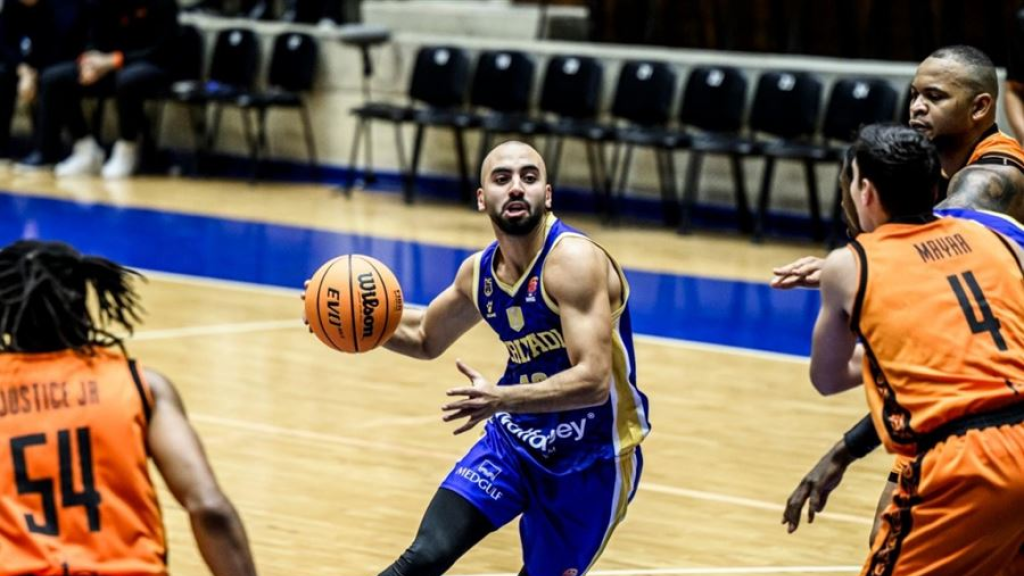 الرياضي يُحقق فوزه الرابع في دوري غرب آسيا لكرة السلة