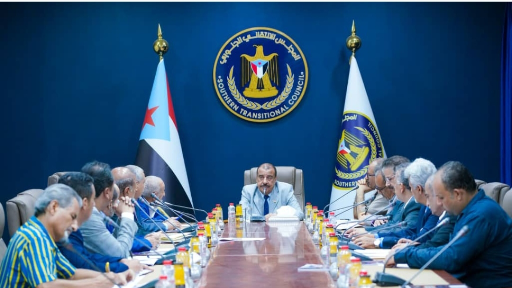 “المجلس الانتقالي الجنوبي” في اليمن يحل نفسه