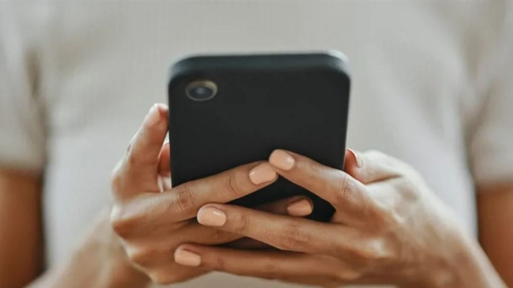 رسالة على هواتف الإسرائيليين: 