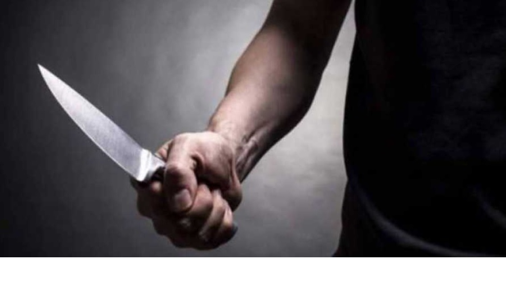 تلميذ يطعن زميله داخل المدرسة!