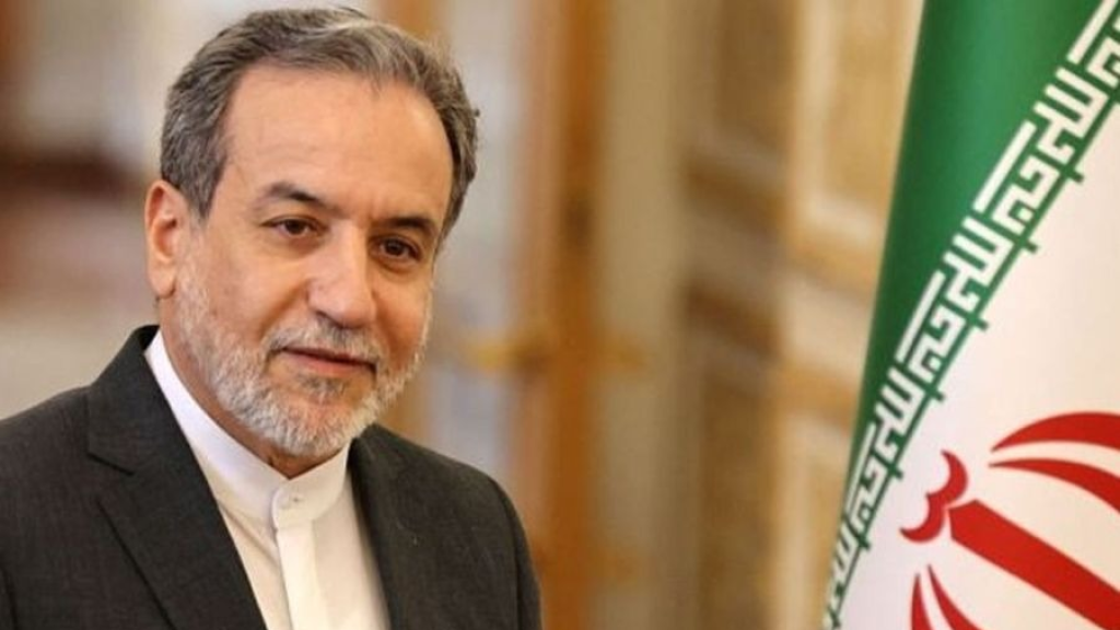 عراقجي يجري سلسلة اتصالات دولية ويحذّر من مغامرات جديدة تهدد أمن المنطقة