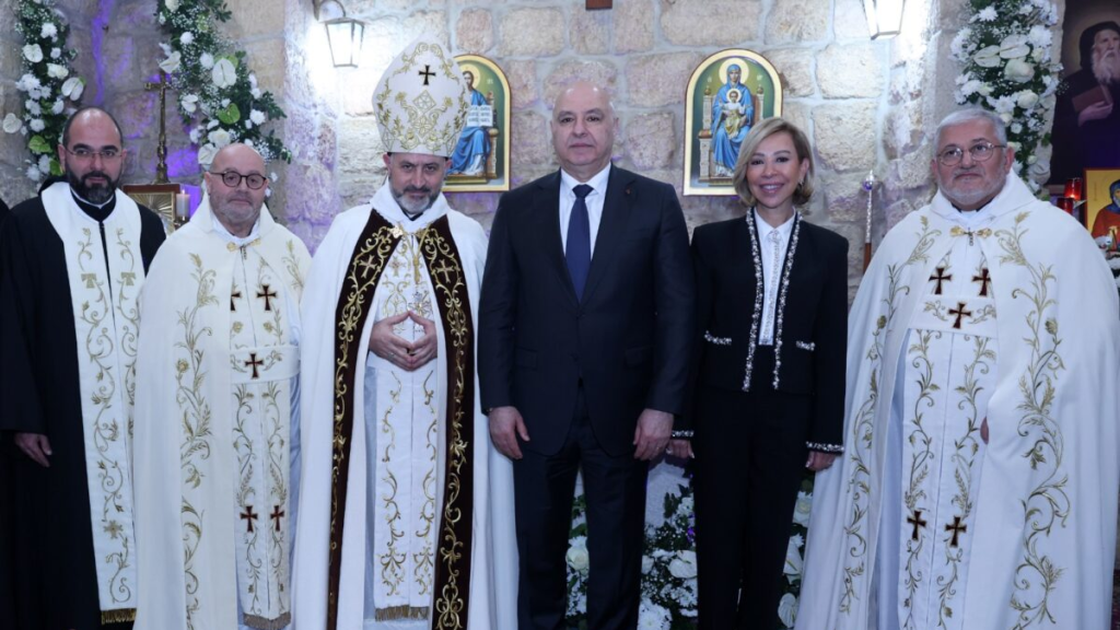 الرئيس عون واللبنانية الأولى شاركا في قداس الرهبانية الانطونية لمناسبة عيد القديس انطونيوس الكبير
