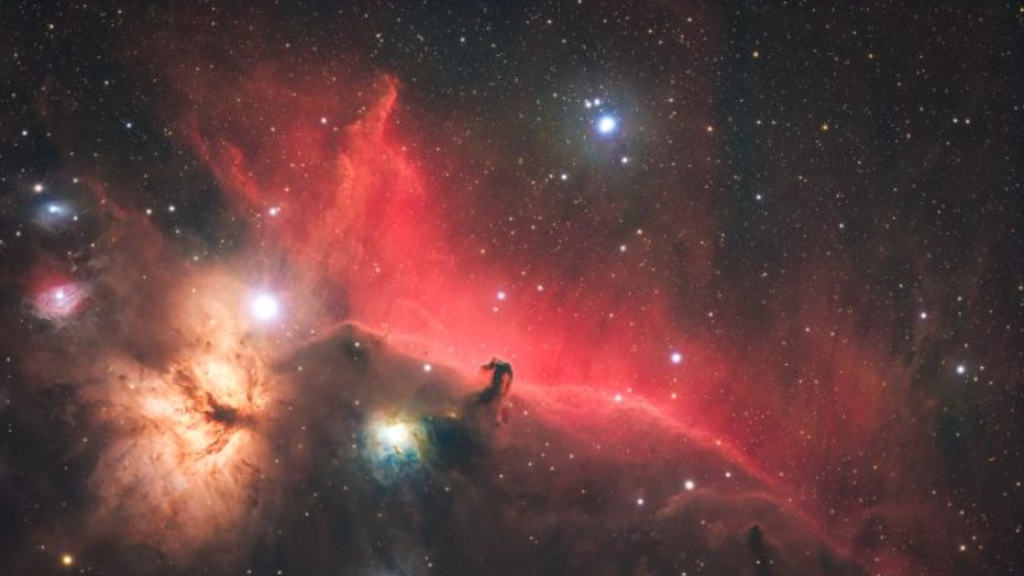 إحداها مجرّة 