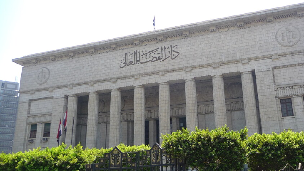 مصر.. محاكمة رجل أعمال شهير بتهمة الاعتداء الجنسي على ابنته الصغرى