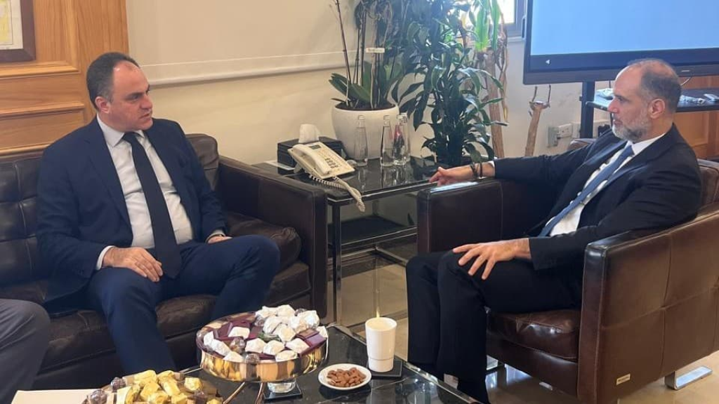 رسامني عقد سلسلة لقاءات إنمائية مع نواب