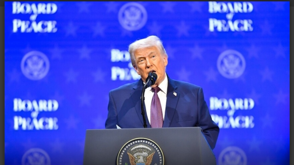 ترامب: لقد أنجزنا الكثير من الاتفاقيات في “دافوس”!