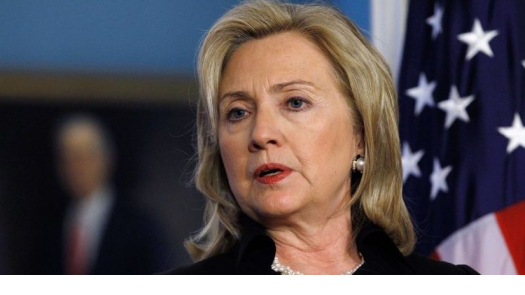 جدل واسع في السعودية حول استضافة هيلاري كلينتون في “منتدى مستقبل العقار”