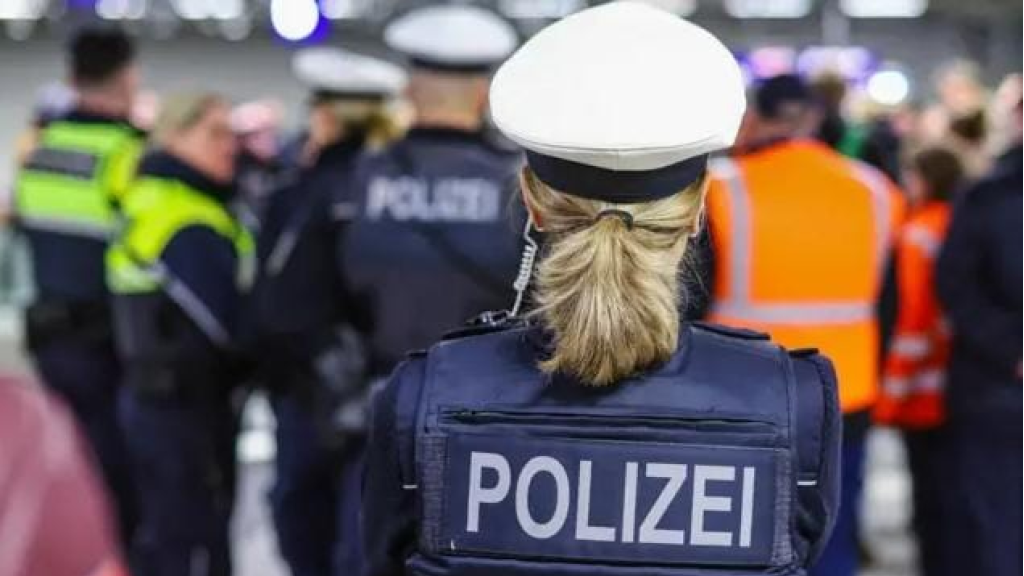 السلطات الألمانية تعتقل شخصاً يُشتبه بانتمائه لحماس والتخطيط لهجوم