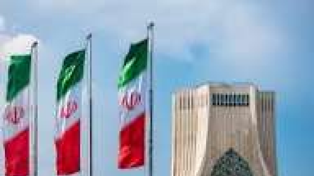 ايران: نواجه حـ..ـربًا مركّبة وردّنا على أيّ اعتـ.ـداء سيكون موجعًا